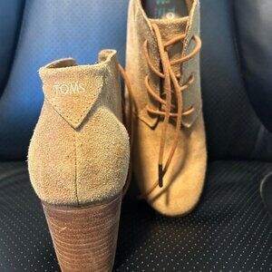 Tom's Women's Suede Boots